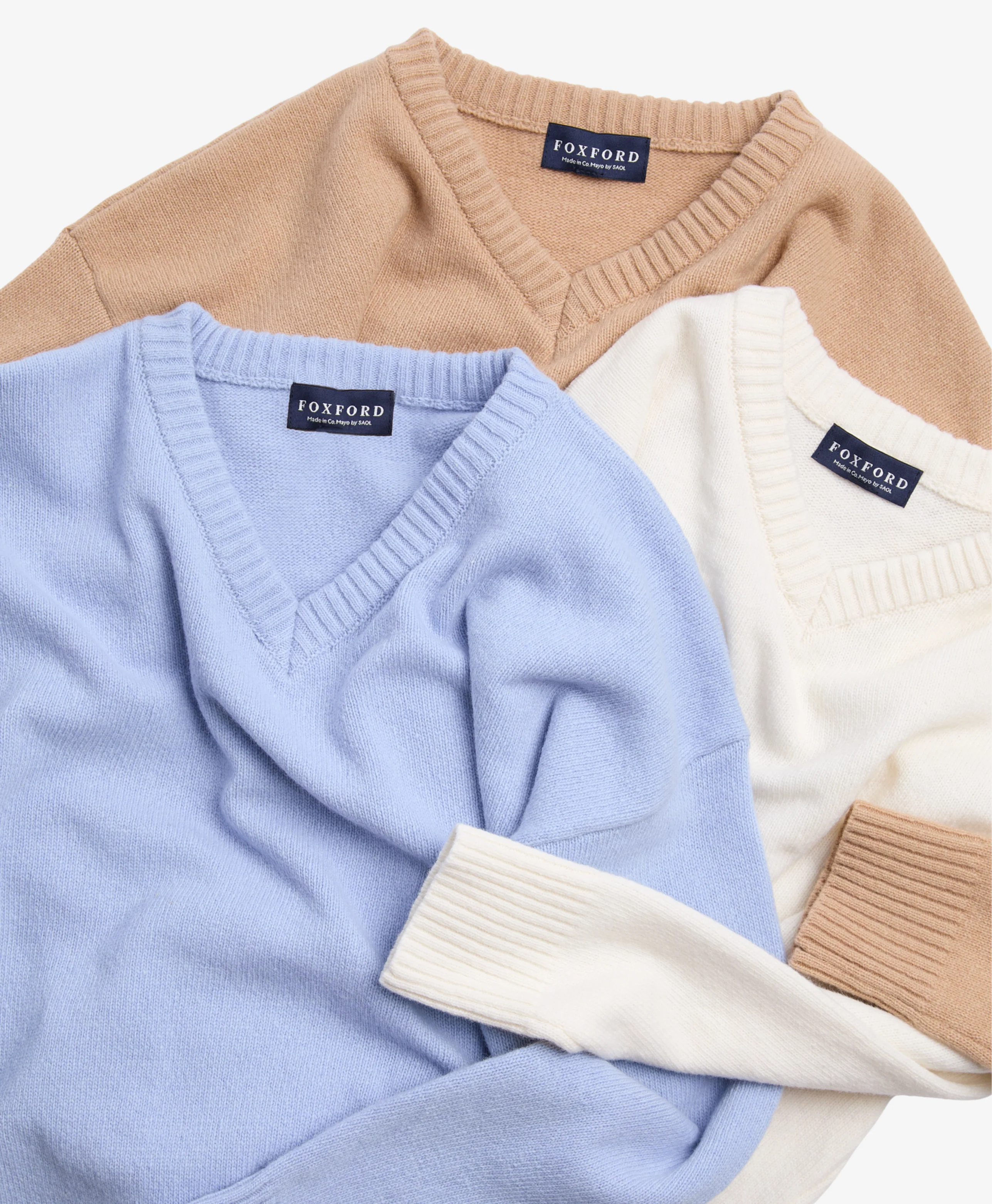 Foxford Classic Blue Lambswool V-Neck - Image 3