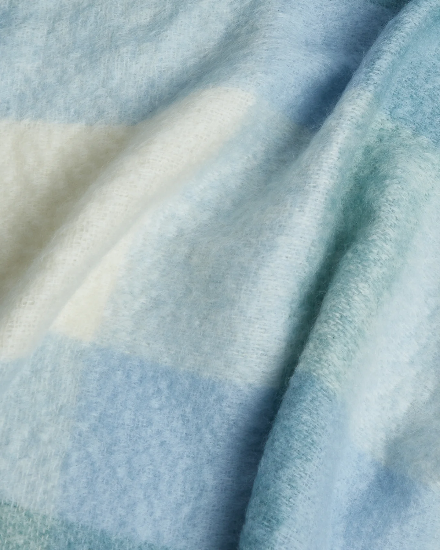 Foxford Clew Bay Mohair Throw - Image 3