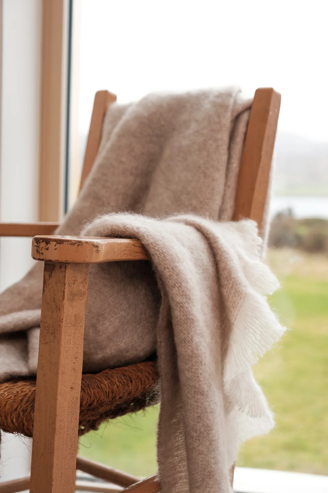 Foxford Errigal Mohair Throw - Image 4