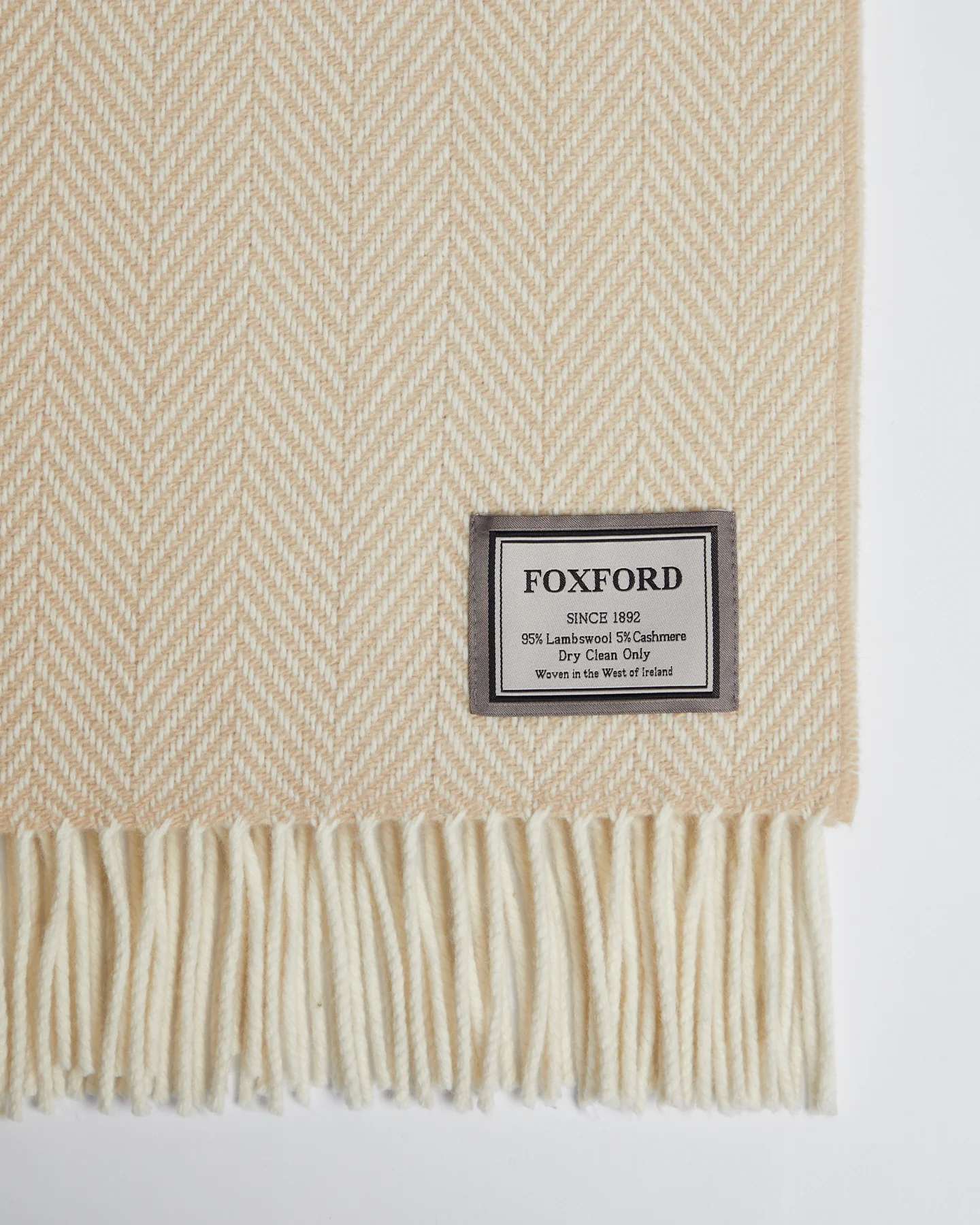 Foxford Keem Bay Cashmere and Lambswool Throw - Image 3