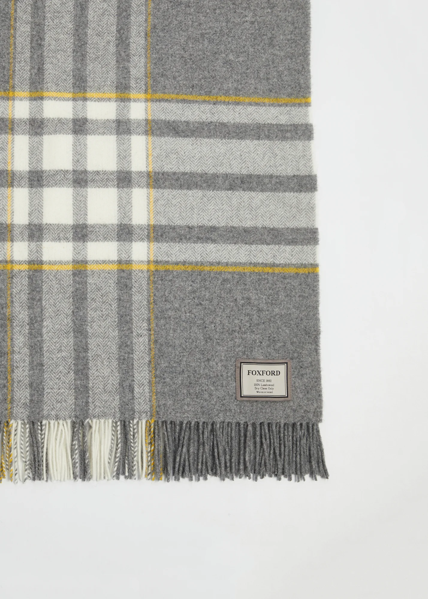 Foxford Liath Lambswool Throw - Image 3