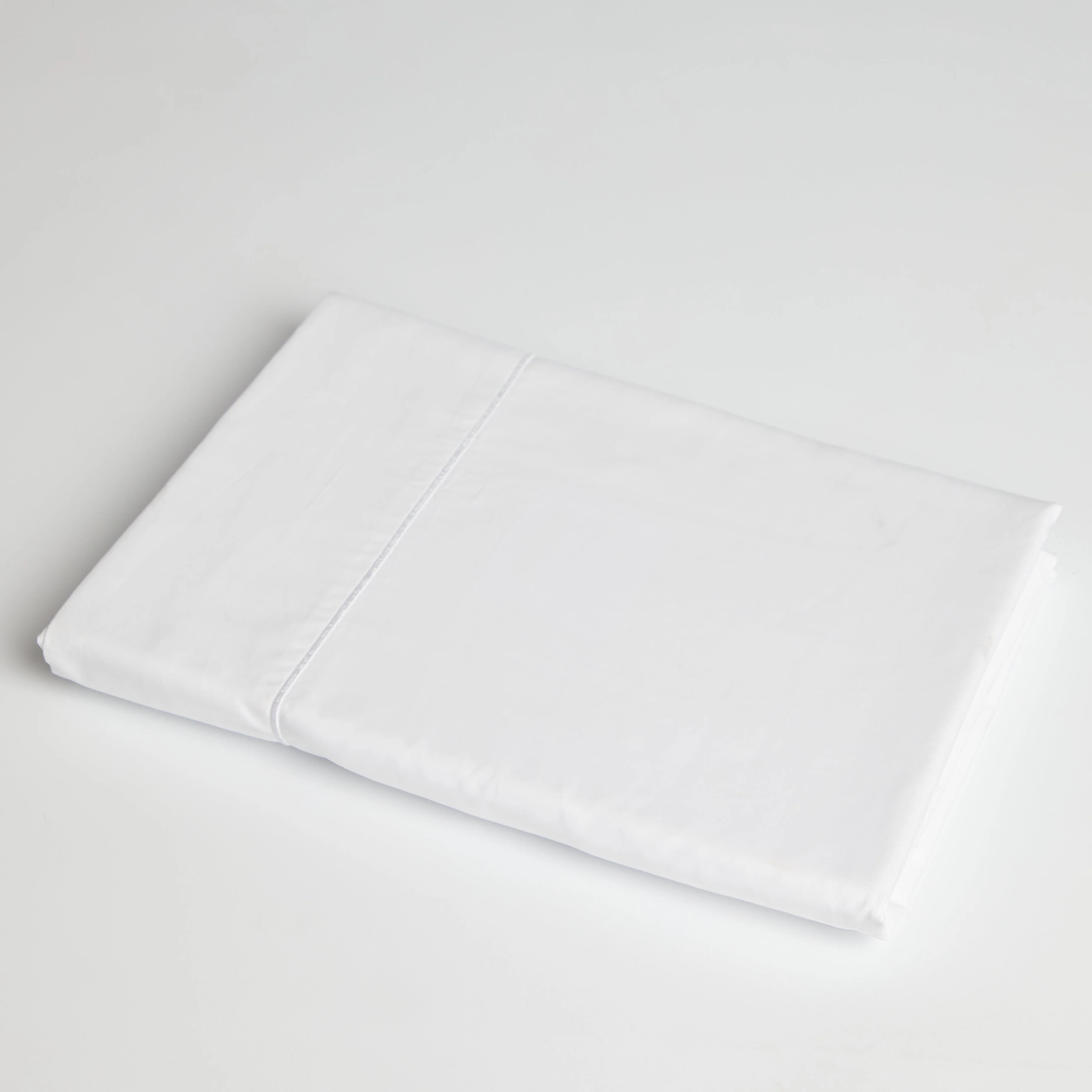 Foxford Luxury Flat Sheet - Image 3