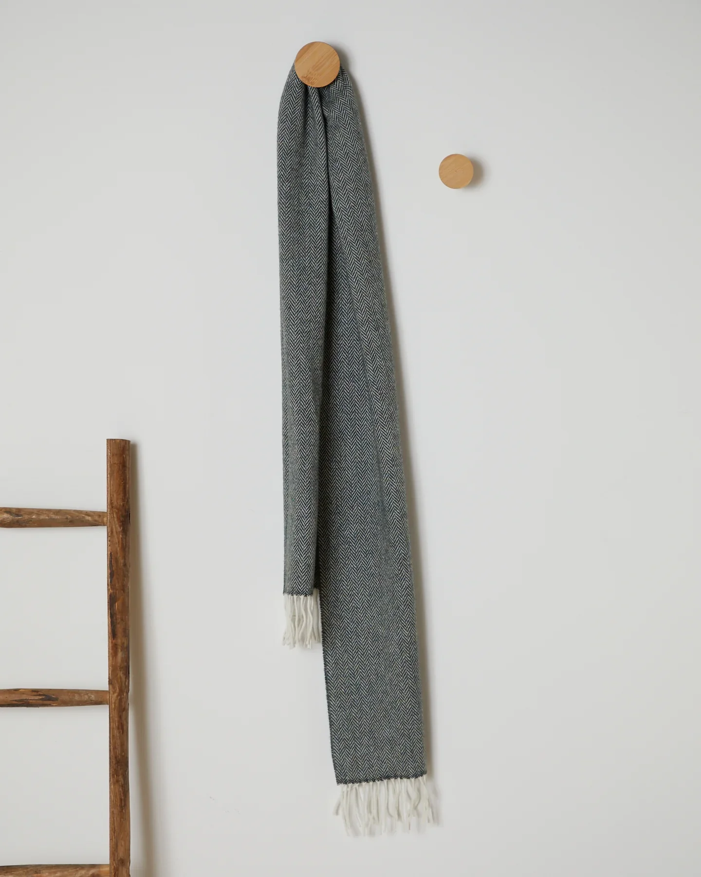 Foxford Mallard Green Herringbone Lambswool Scarf - Image 3