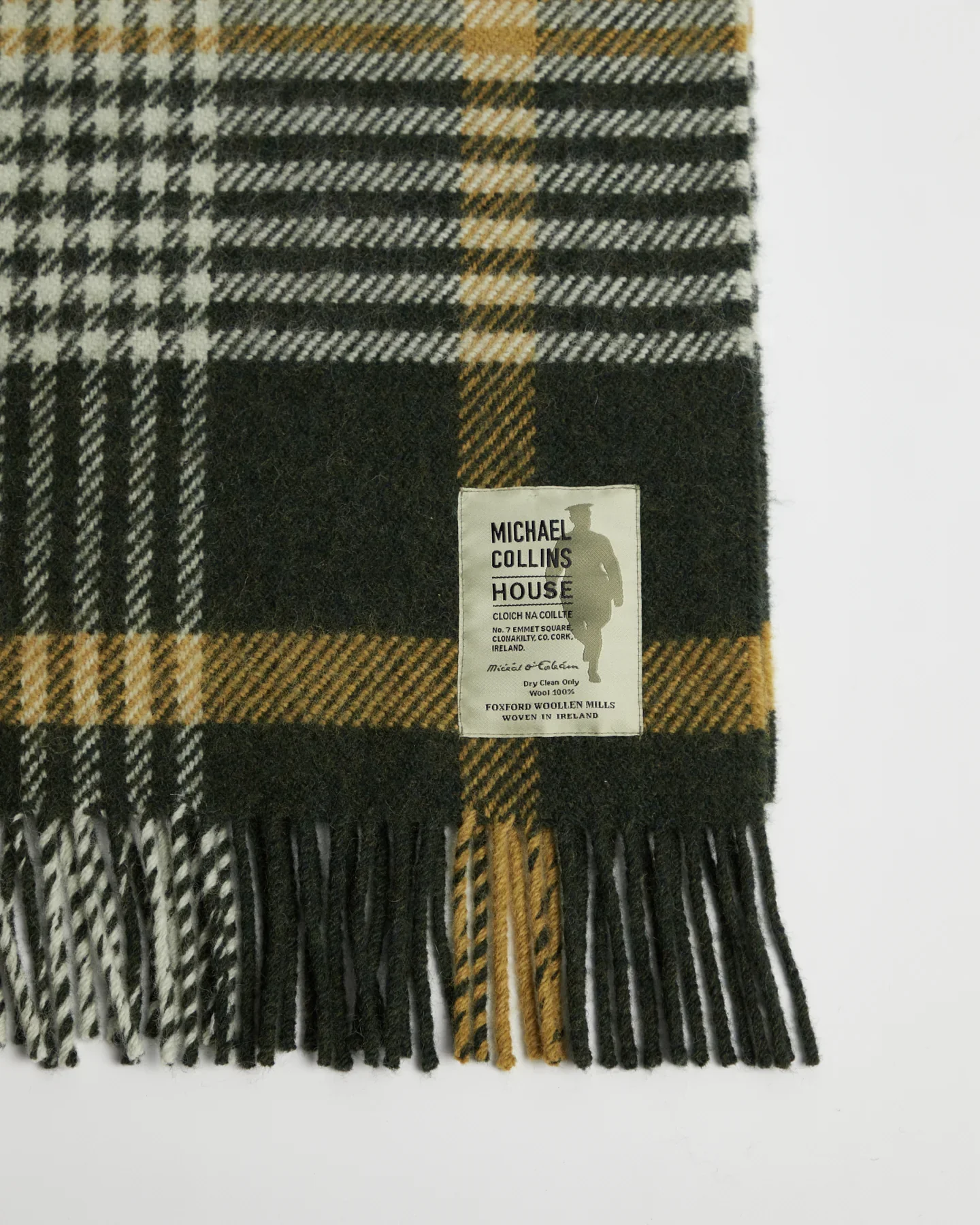Foxford Michael Collins Throw - Image 4