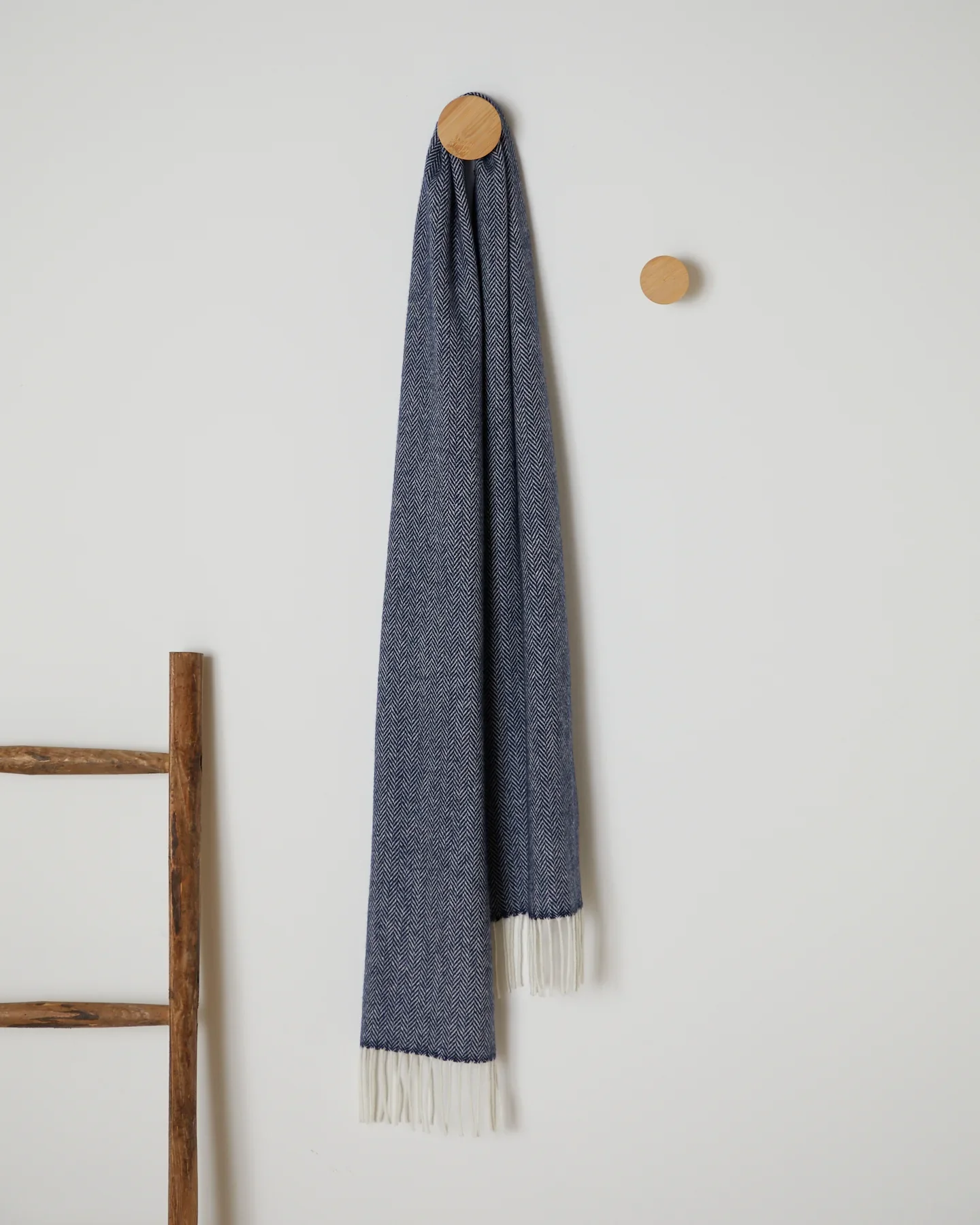 Foxford Navy Herringbone Lambswool Scarf - Image 3